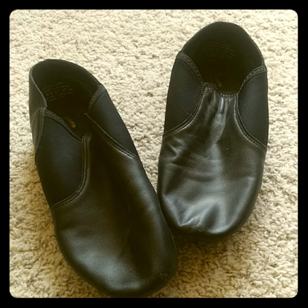 Girls leather jazz dance shoes